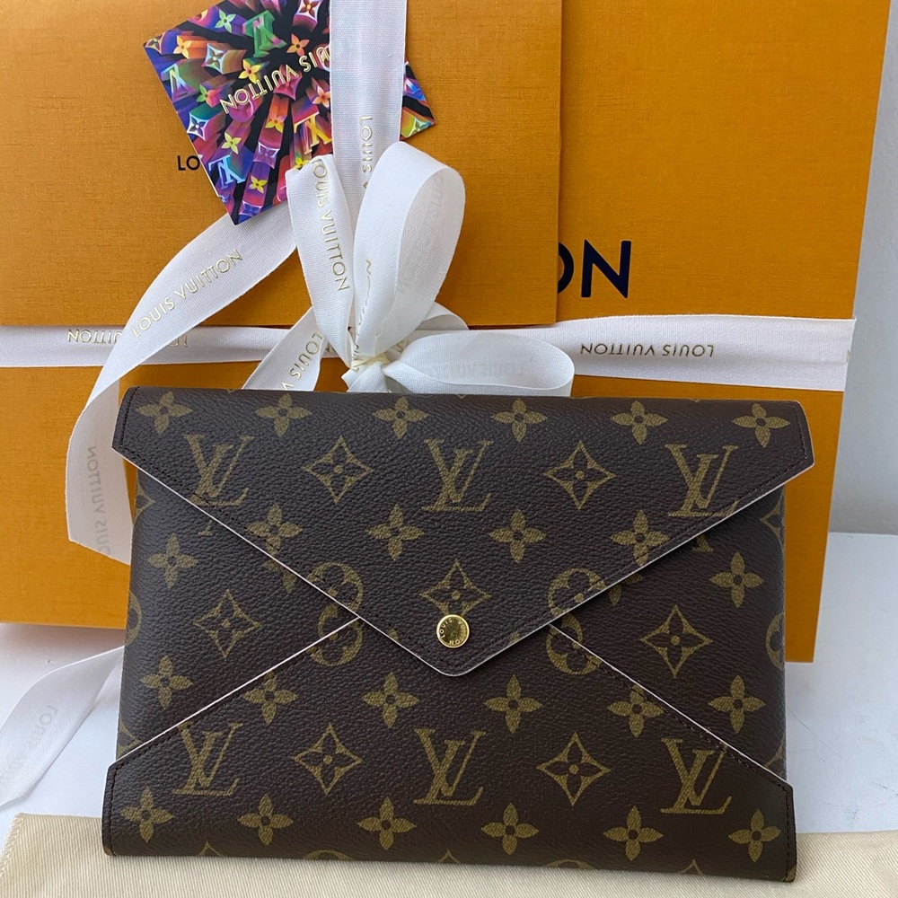 Louis Vuitton Brown Monogram Clutch